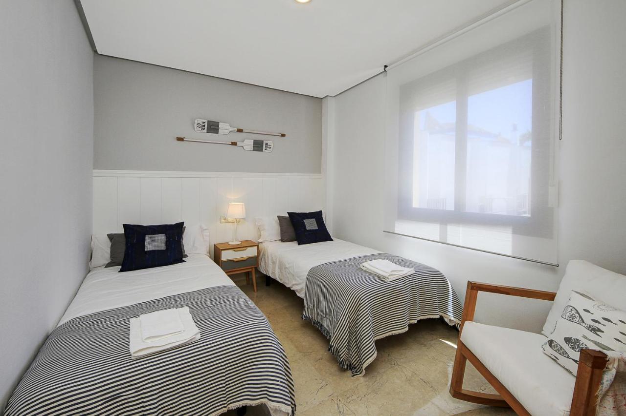 Primera Linea De Playa Con Parking Y Wifi Almunecar Bagian luar foto